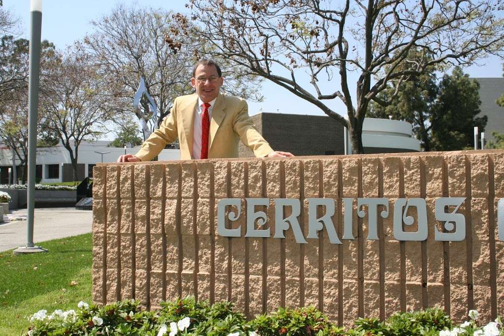 Mark Gross Century 21 Astro | 11365 183rd St, Cerritos, CA 90703 | Phone: (562) 246-5145