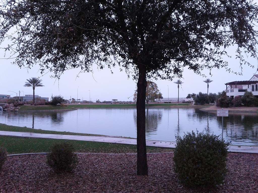 Sunset Shores Park | S Price Rd, Chandler, AZ 85248, USA