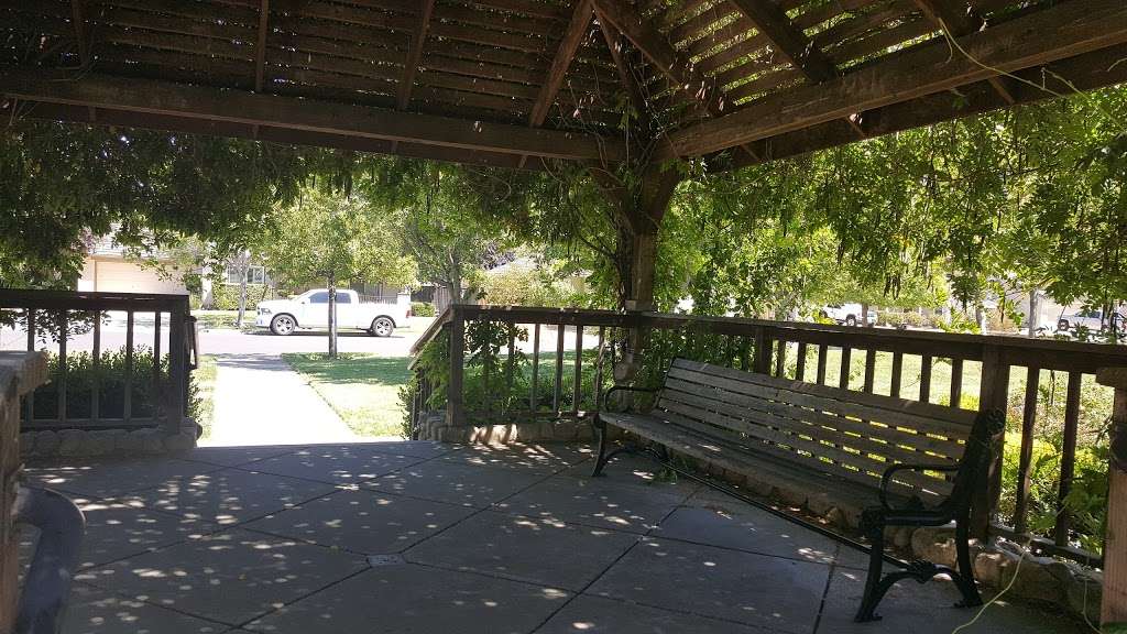 Village Green | 1200-1298 Meadow Dr, Livermore, CA 94551, USA