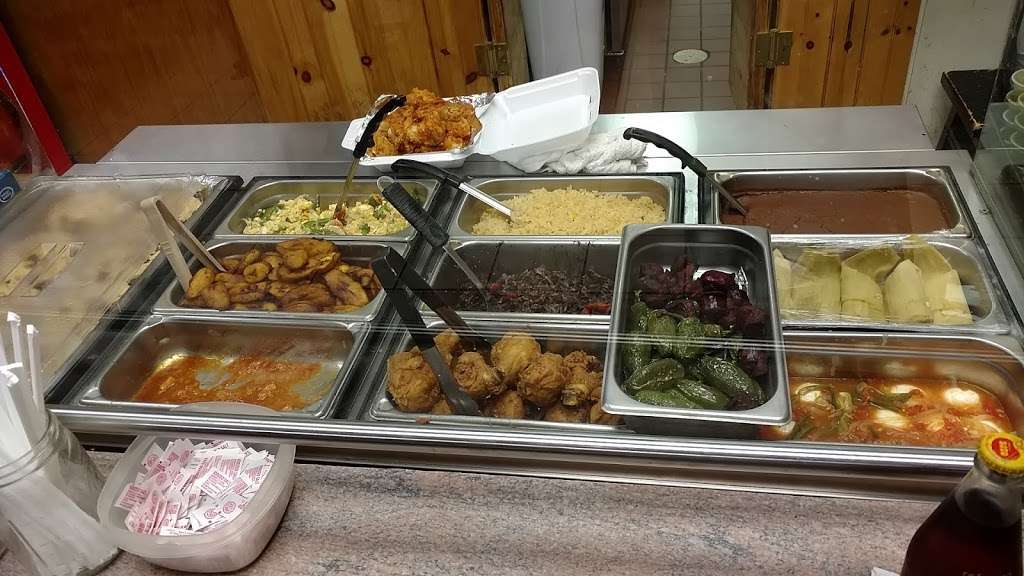 Pupuseria La Pasadita Salvadoran Food | 4424 Potter Rd, Stallings, NC 28104, USA | Phone: (704) 234-0533