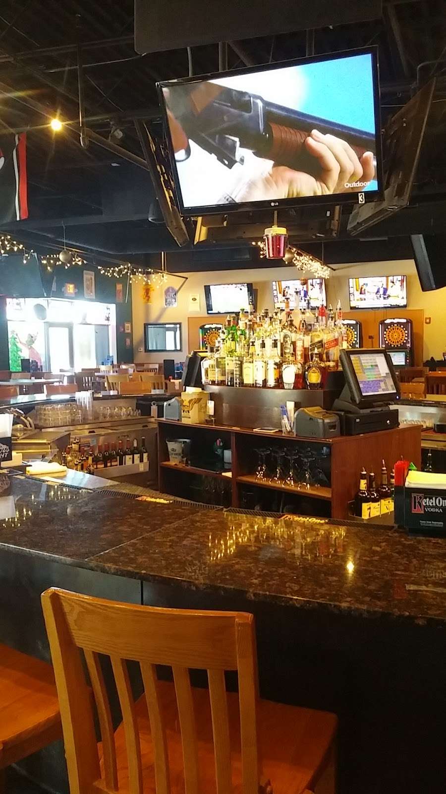 Hamiltons Pub | 14196 McCarthy Rd, Lemont, IL 60439 | Phone: (630) 754-7718