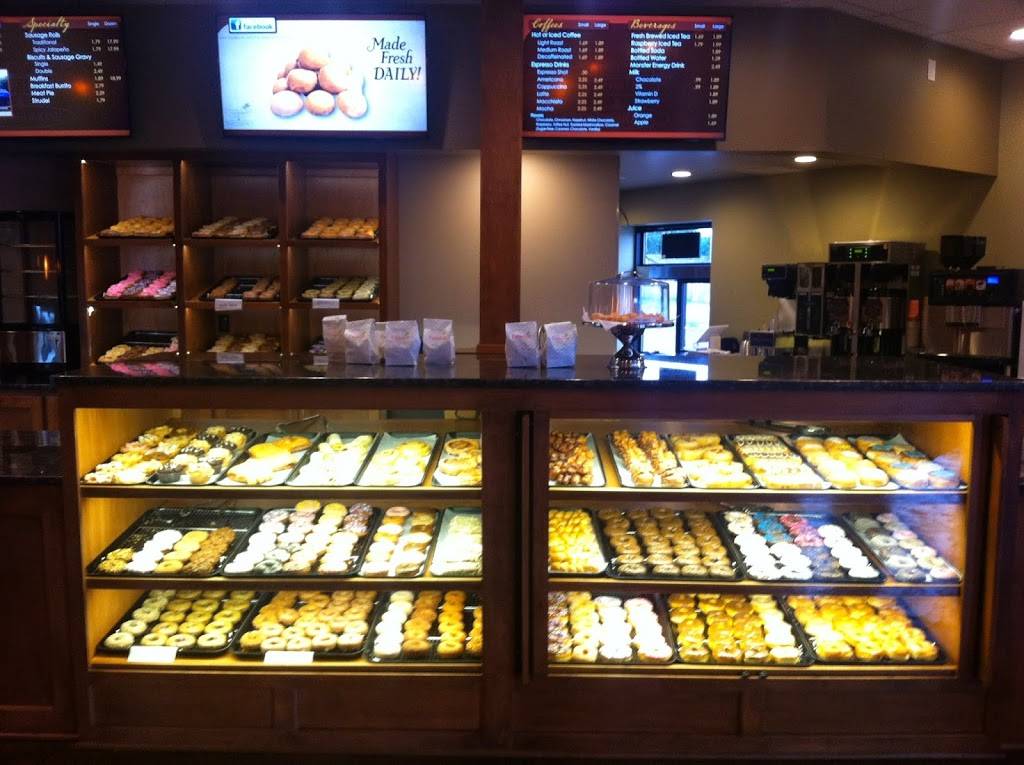 Paradise Donuts & Coffeehouse | 10607 W Maple St, Wichita, KS 67209, USA | Phone: (316) 201-6380