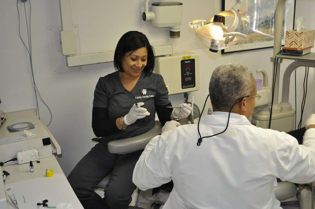 Family Dental Care of Elmont | 3530, 476 Elmont Rd, Elmont, NY 11003, USA | Phone: (516) 354-5805