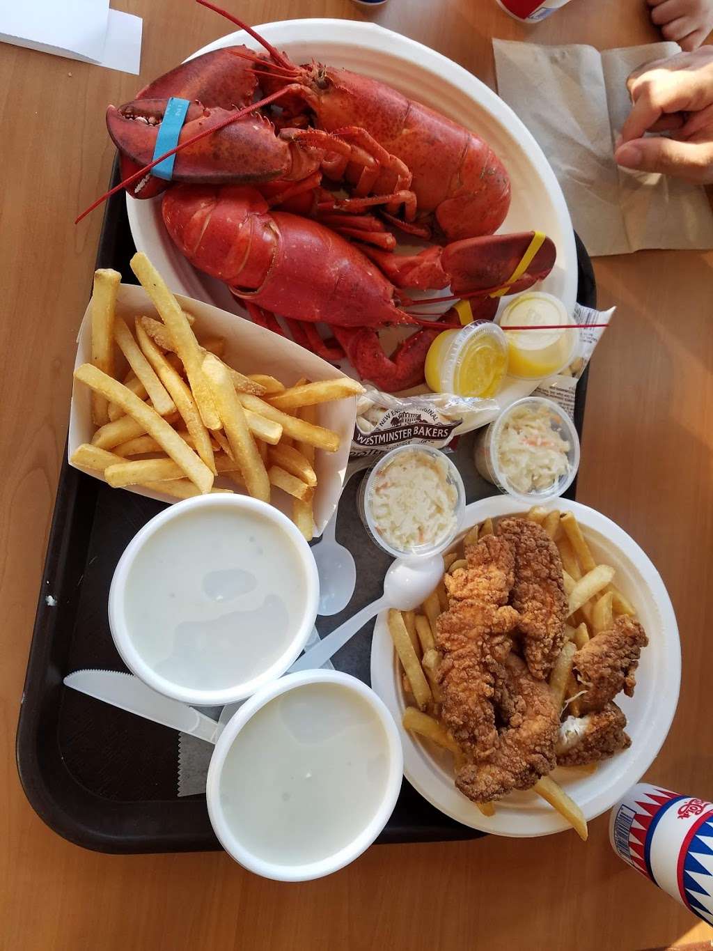 Woods Seafood | 15 Town Wharf, Plymouth, MA 02360, USA | Phone: (508) 746-0261