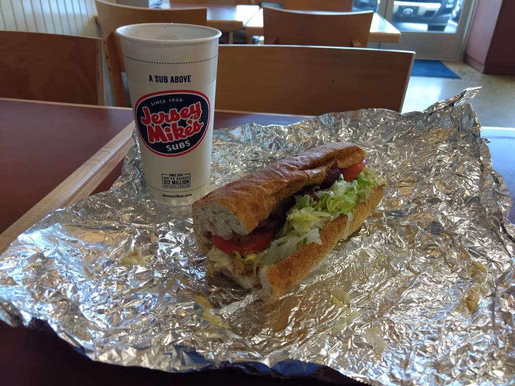 Jersey Mikes Subs | 575 Horsham Rd, Horsham, PA 19044 | Phone: (215) 259-5008