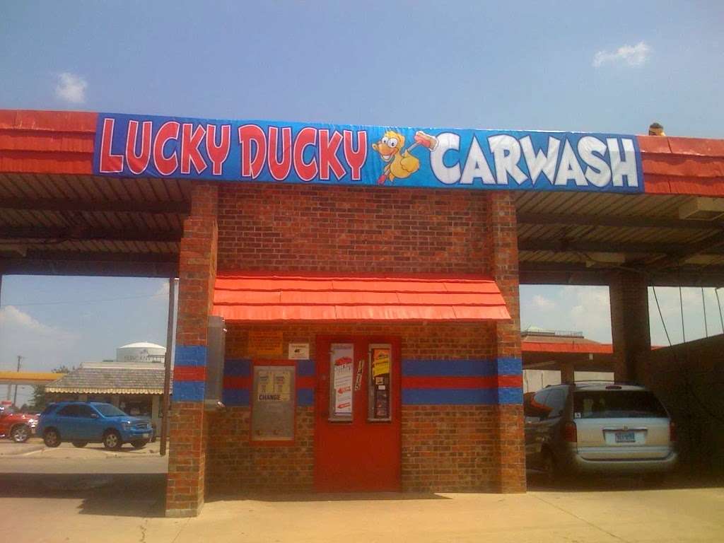 Lucky Ducky Car Wash on Clark Road | 1415 Commons Gate St, Duncanville, TX 75137, USA | Phone: (972) 836-9274