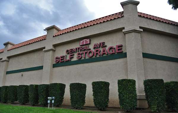 Central Ave Self Storage | 3399 Central Ave, Riverside, CA 92506, USA | Phone: (951) 666-2862