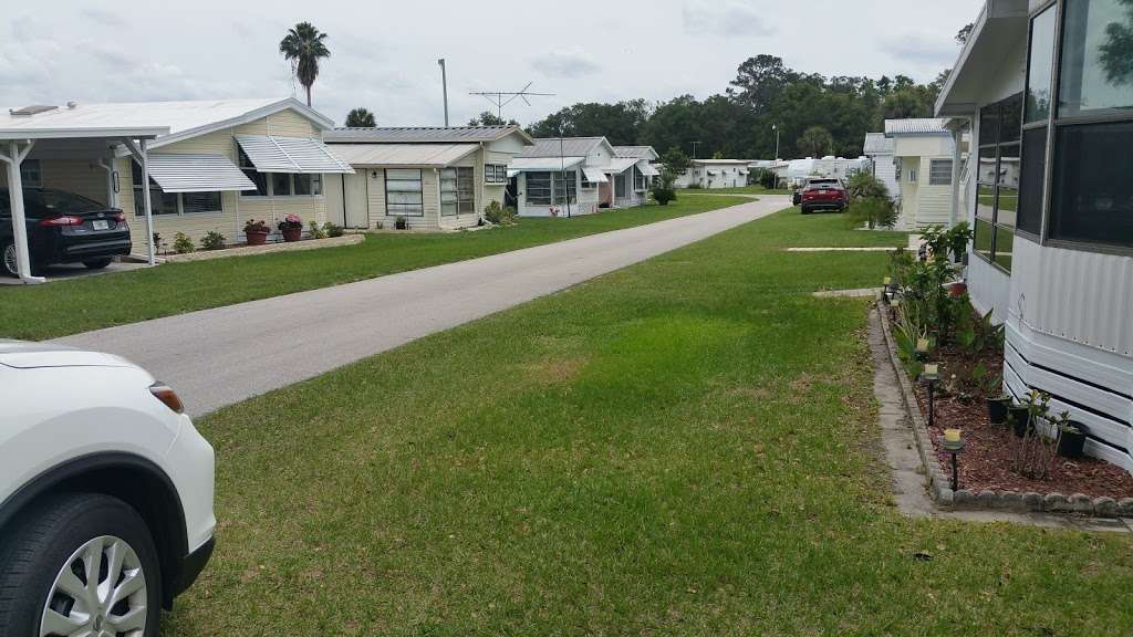 Sanlan RV & Golf Resort, Inc. | 3929 US Hwy 98 S, Lakeland, FL 33812, USA | Phone: (863) 665-1726