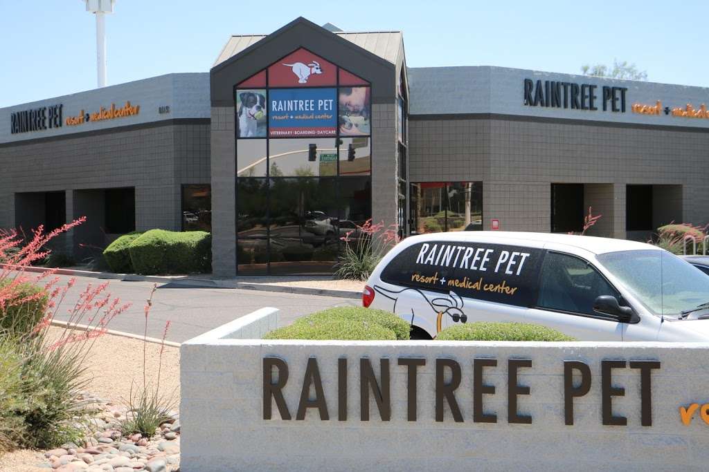 Raintree Pet Resort + Medical Center | 8215 E Raintree Dr, Scottsdale, AZ 85260, USA | Phone: (480) 991-3371