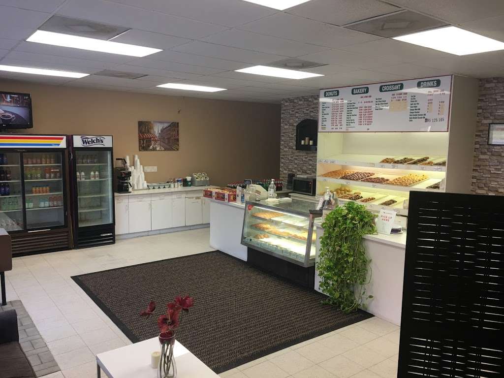 Max Donuts No. 11 | 25536 Aldine Westfield Rd, Spring, TX 77373, USA | Phone: (832) 663-5109