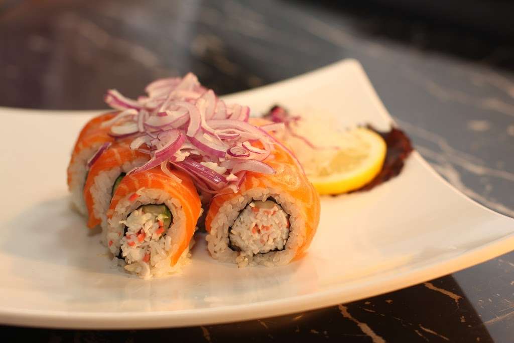 Sato Sushi | 2801 W Ave L, Lancaster, CA 93536, USA | Phone: (661) 722-7300