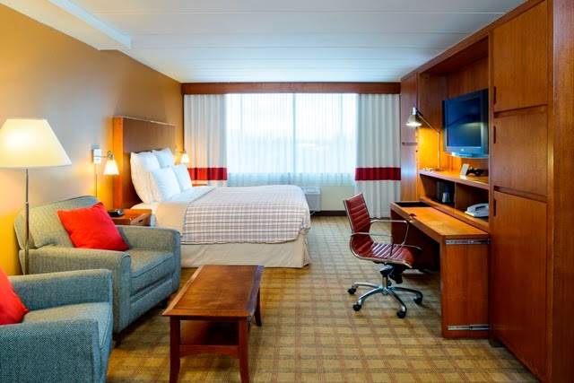 Metro Points Hotel | 8500 Annapolis Rd, New Carrollton, MD 20784, USA | Phone: (301) 459-6700