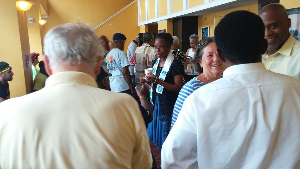 The Bijou Theatre | 275 Fairfield Ave, Bridgeport, CT 06604, USA | Phone: (203) 296-9605