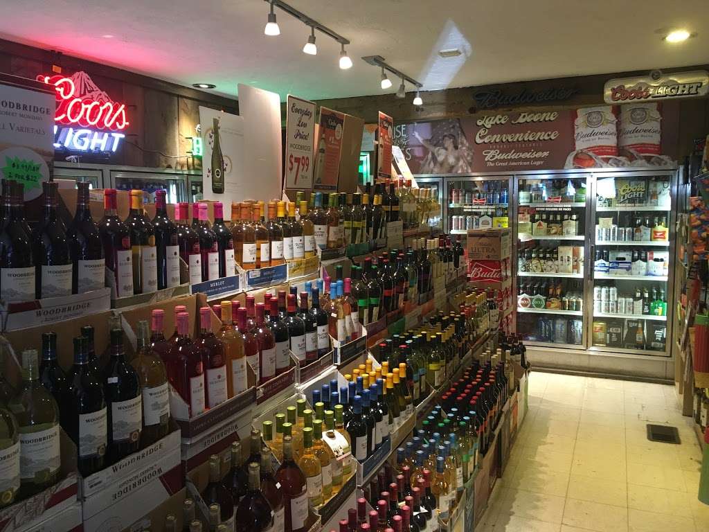 Lake Boon General Store | 700 Main St, Hudson, MA 01749, USA | Phone: (978) 568-1556