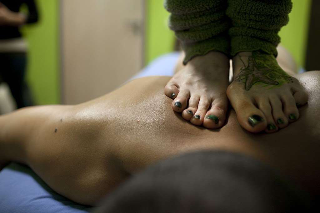 Heeling Sole Barefoot Massage | 1864 Nacogdoches Rd, San Antonio, TX 78209, USA | Phone: (210) 560-1992