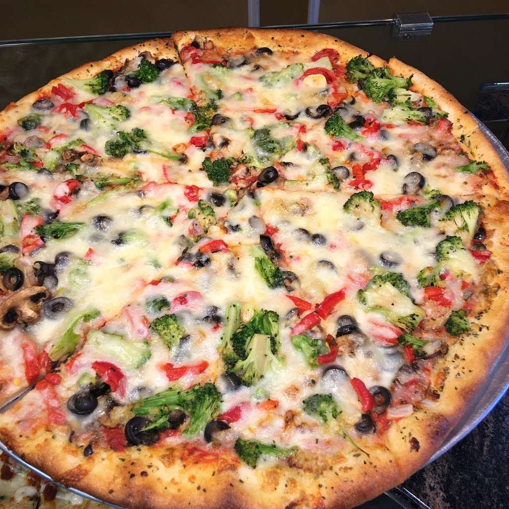 Parsippany’s Best Pizza | 756 US-46, Parsippany-Troy Hills, NJ 07054, USA | Phone: (973) 335-4450