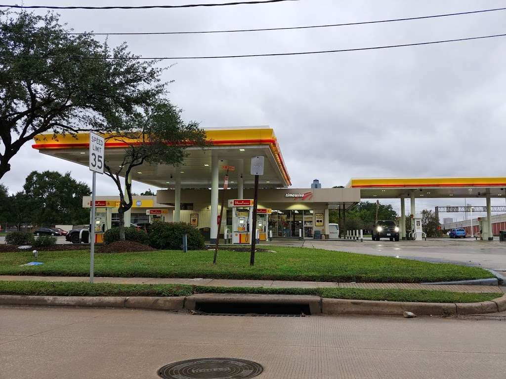 Shell | 5910 W Loop S, Bellaire, TX 77401, USA | Phone: (713) 666-6326