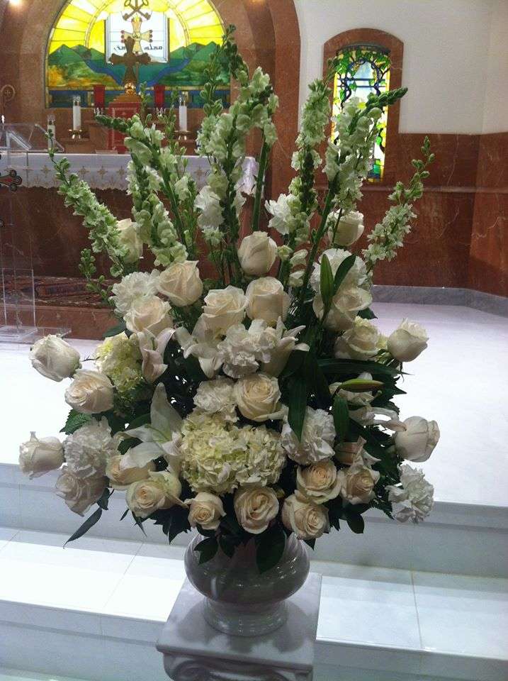 Sauganash Flowers | 6346 N Cicero Ave, Chicago, IL 60646, USA | Phone: (773) 202-1133