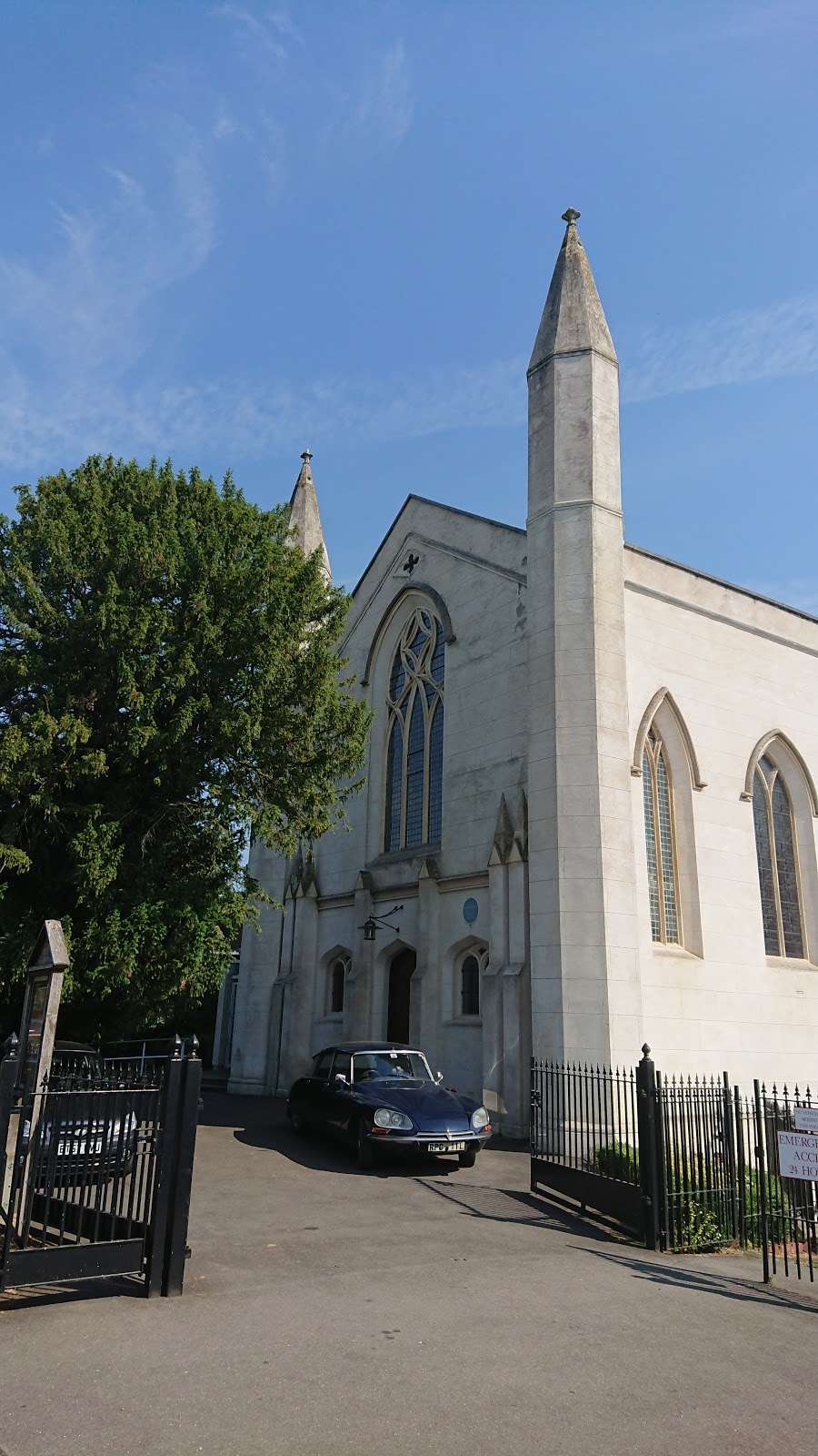 St. Pauls Church | The Ridgeway, London NW7 1QU, UK | Phone: 020 8906 3793