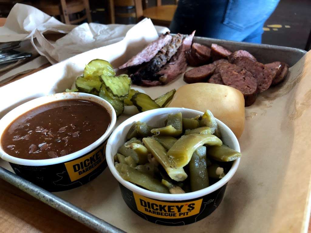 Dickeys Barbecue Pit | 1524 N Vasco Rd, Livermore, CA 94551 | Phone: (925) 606-4200