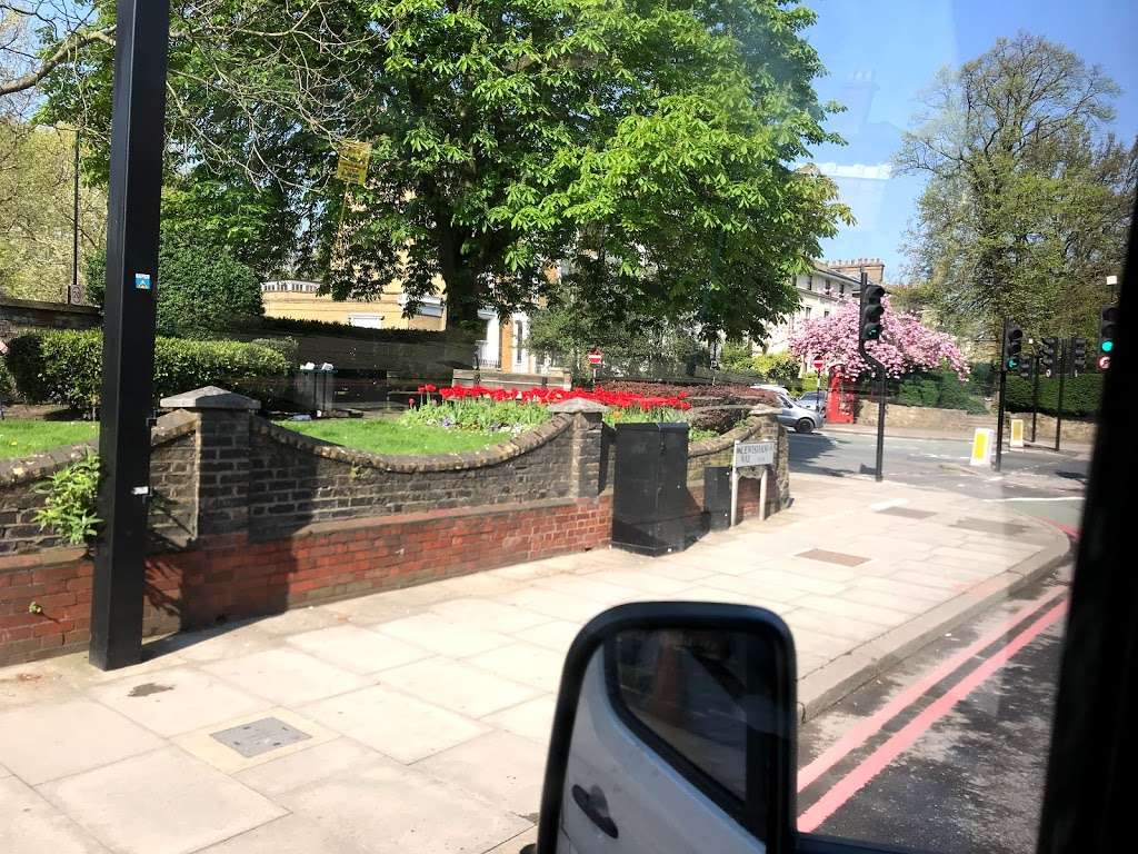 Borough of Deptford Memorial Gardens | 239 Lewisham Way, London SE4 1XT, UK | Phone: 020 8314 6000