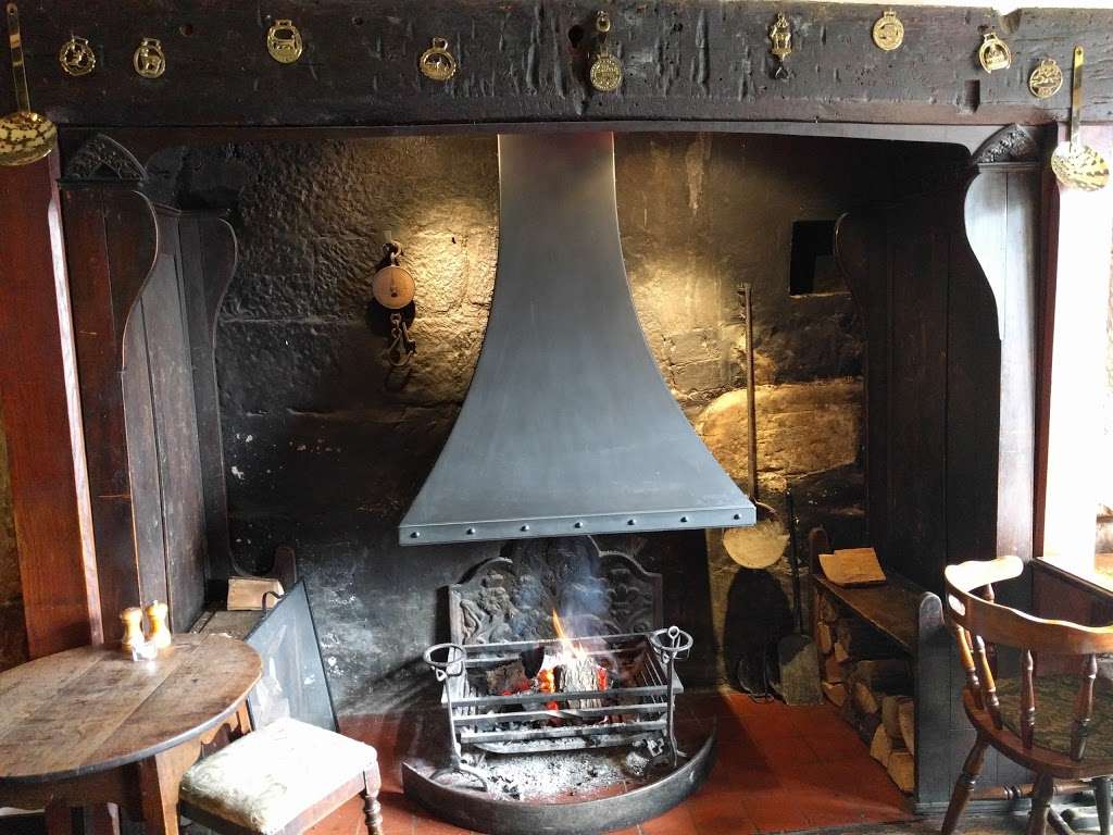 The Cat Inn | North Ln, West Hoathly RH19 4PP, UK | Phone: 01342 810369