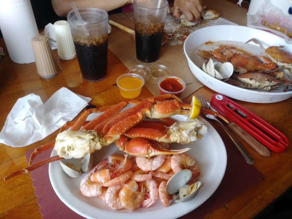 PGN Crab House | 2906 Philadelphia Ave, Ocean City, MD 21842, USA | Phone: (410) 289-8380