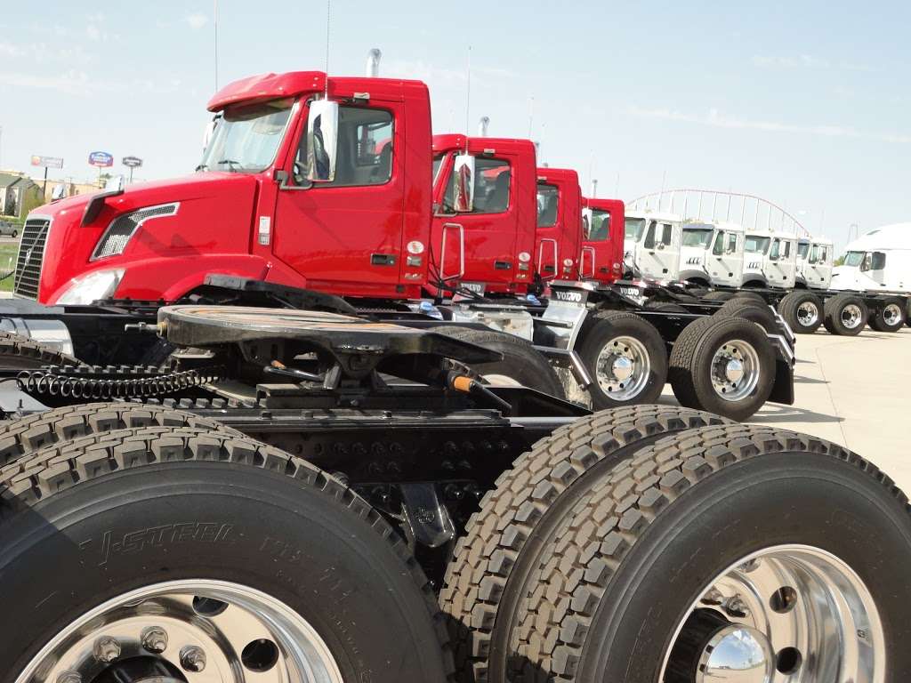 Westfall ODell Truck Sales | 4001 N Randolph Rd, Kansas City, MO 64161 | Phone: (816) 455-7262