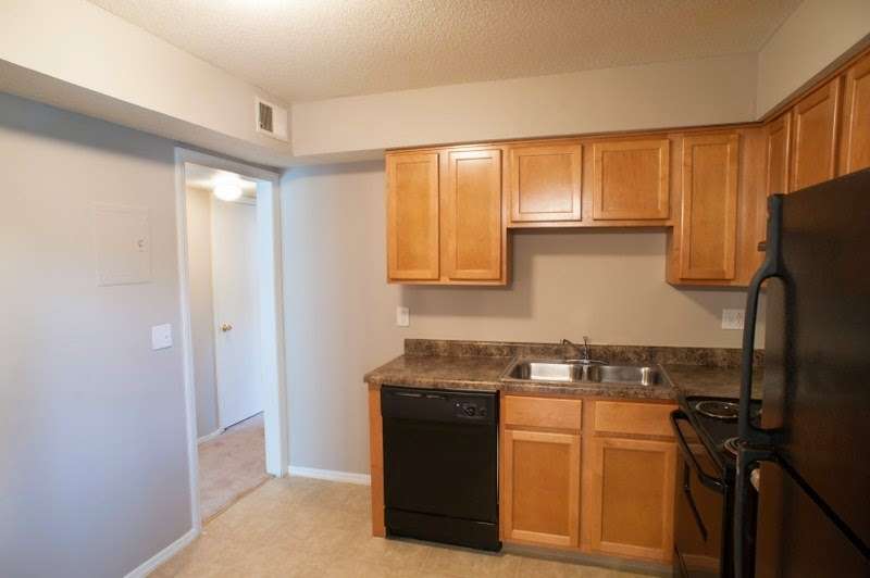 Regency North Apartments | 6024 N Jefferson St, Kansas City, MO 64118 | Phone: (800) 919-4951