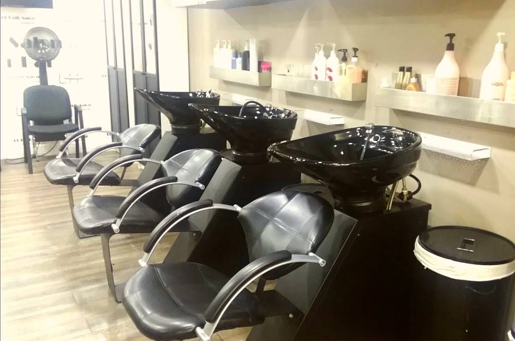 Le Hair Salon & Color Bar | 8236 W Flagler St, Miami, FL 33144 | Phone: (786) 499-9738