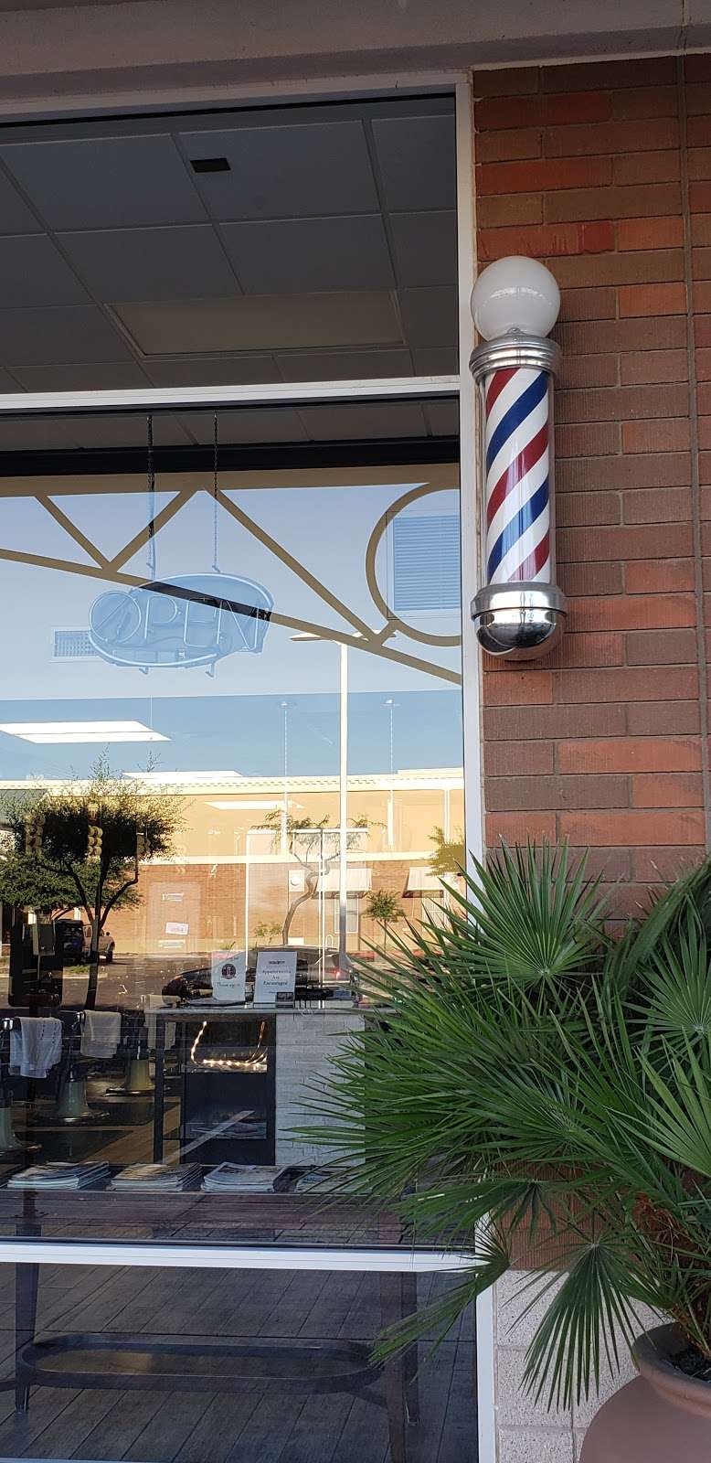 Gentleman Joes Barber Shop | 805 N Dobson Rd, Mesa, AZ 85201, USA | Phone: (480) 615-5957