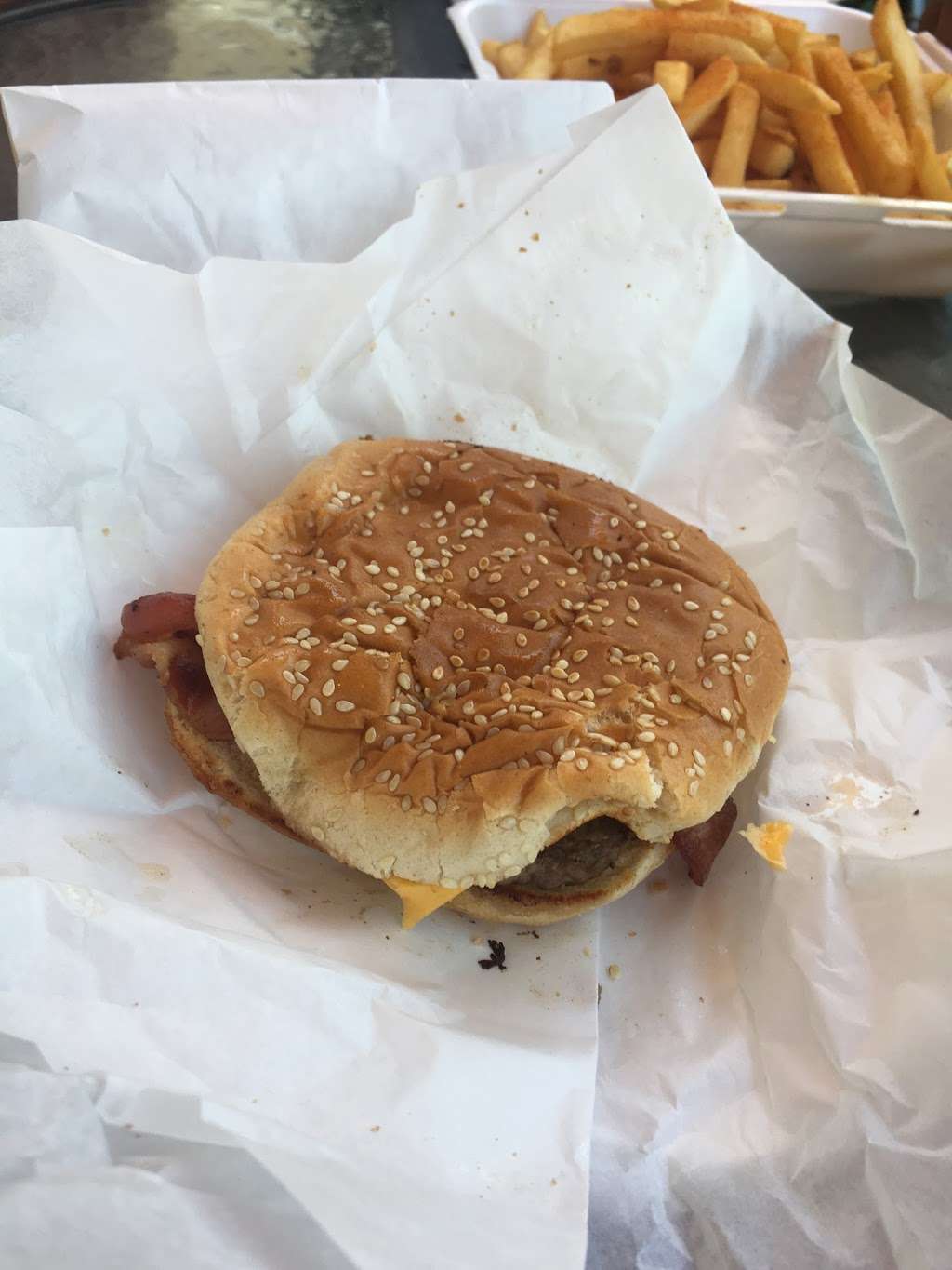 Mr Pepes Burgers | 12424 Philadelphia St # C, Whittier, CA 90601 | Phone: (562) 698-9088