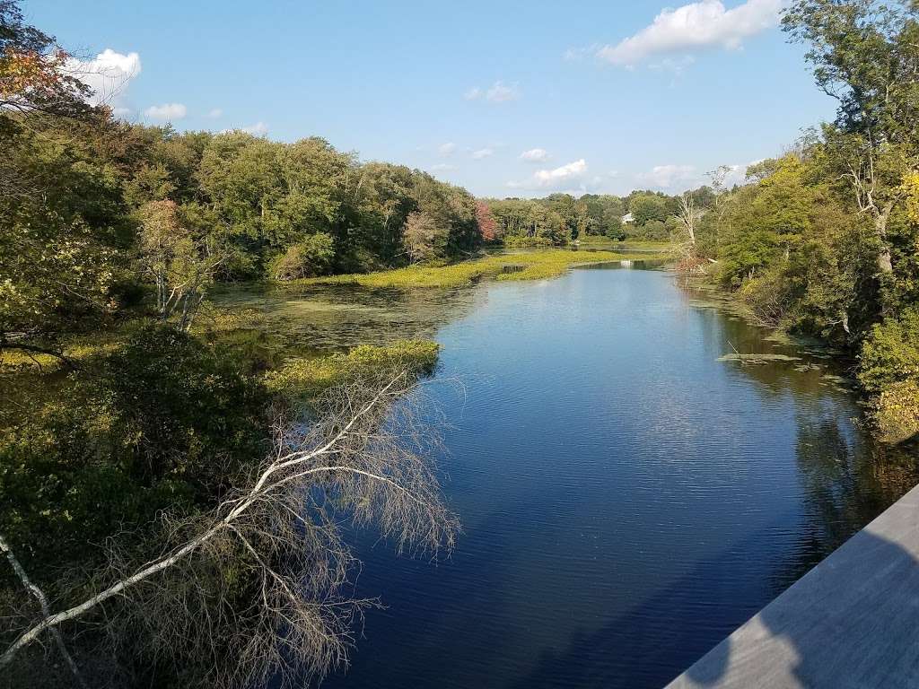 Blackstone River Greenway (parking) | 37-85 Canal St, Blackstone, MA 01504, USA