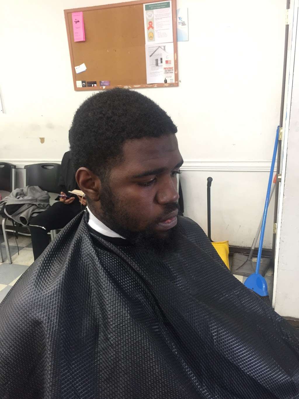 Rods Barber Shop | 2549, 2433 E Monument St, Baltimore, MD 21205, USA | Phone: (443) 939-8014