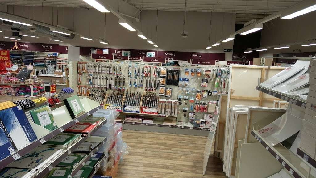 Hobbycraft Crawley | Unit 2A, County Oak Retail Park, London Rd, Crawley RH11 7XN, UK | Phone: 0330 026 1052