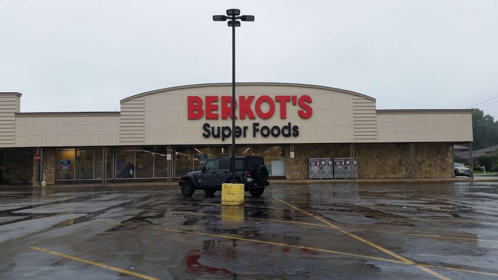 Berkots Super Foods | 4640 147th St, Midlothian, IL 60445, USA | Phone: (708) 385-8332