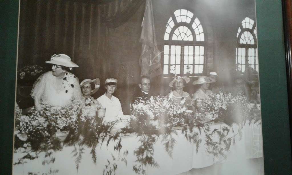 Manor Hotel | Gravesend DA12 5UG, UK