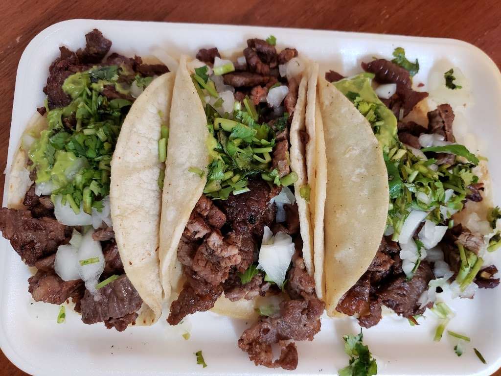 El Pirata Taco Grill | 7704 Pearblossom Hwy, Littlerock, CA 93543 | Phone: (661) 585-2215