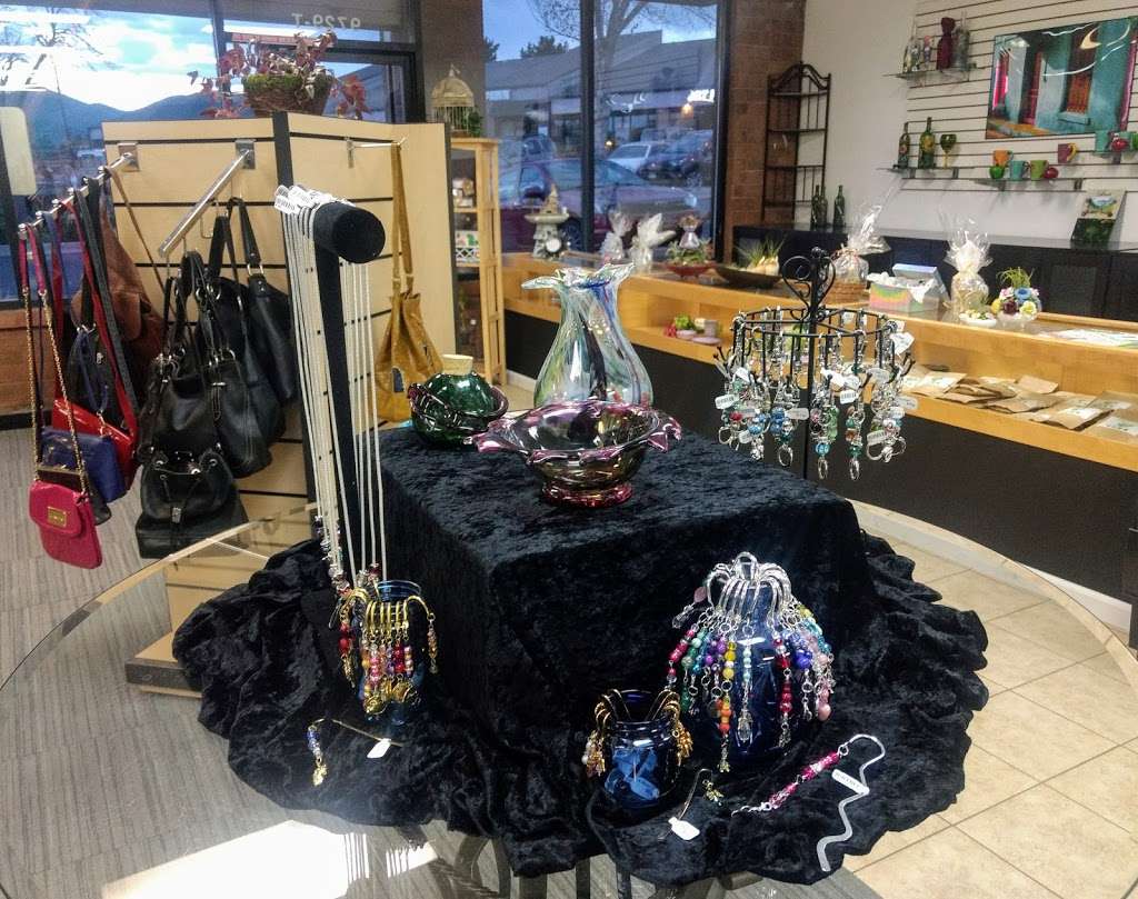 Unique Boutique Consignment | 9729 W Coal Mine Ave unit t, Littleton, CO 80123, USA | Phone: (720) 485-3934