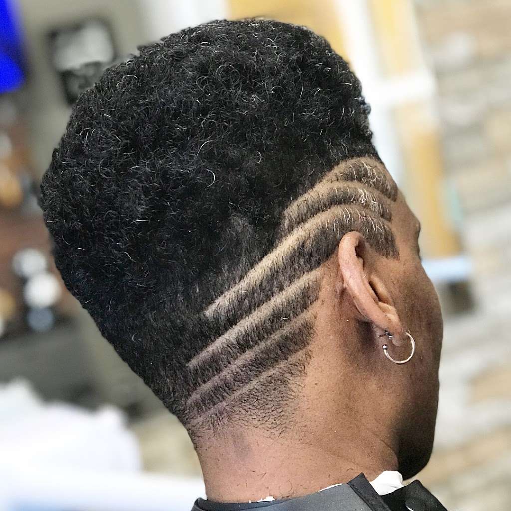 Fade Theory Barber Lounge | Studio 1, 17947 Interstate 45 N #226, Shenandoah, TX 77385, USA | Phone: (832) 919-7080