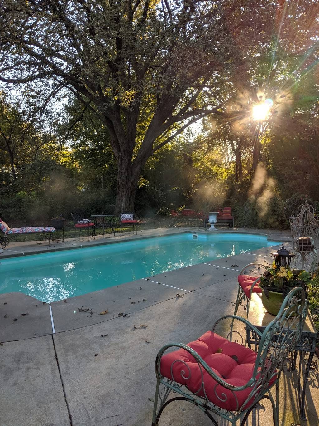 A Taste of Italy Inn - Upscale Italianate B&B | 6111 S Trenton Ave, Tulsa, OK 74136, USA | Phone: (918) 609-3447