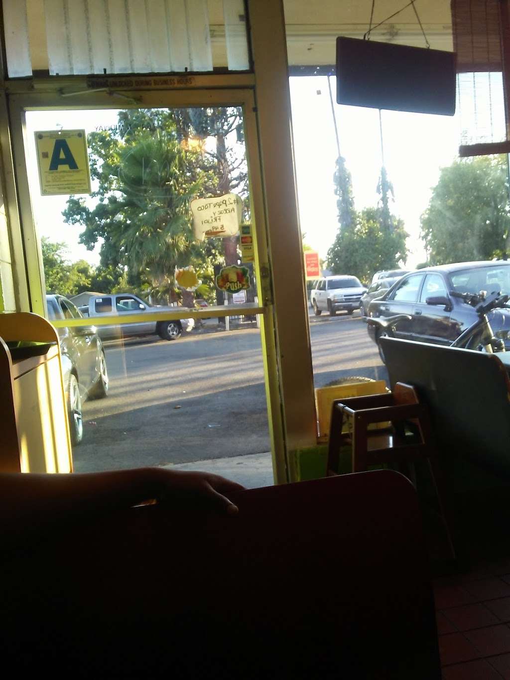 El Huarache Taco Shop | 764 N Midway Dr, Escondido, CA 92027, USA | Phone: (760) 738-4733