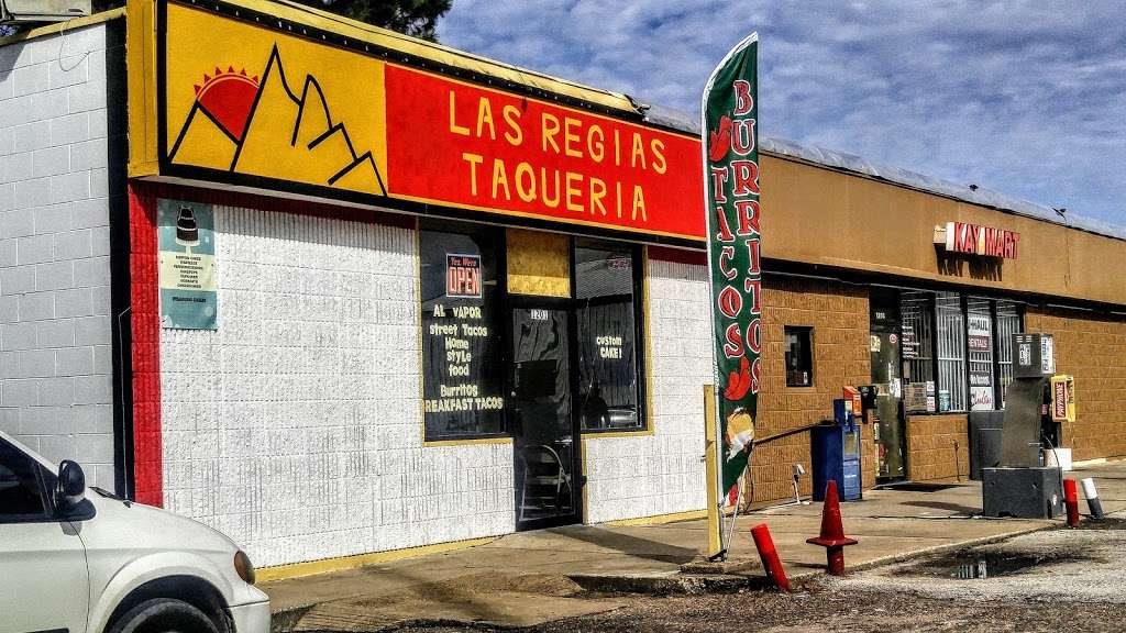 Las Regias Taquería and Bakery | 1201 N Loop 336 E, Conroe, TX 77301, USA | Phone: (936) 314-6123