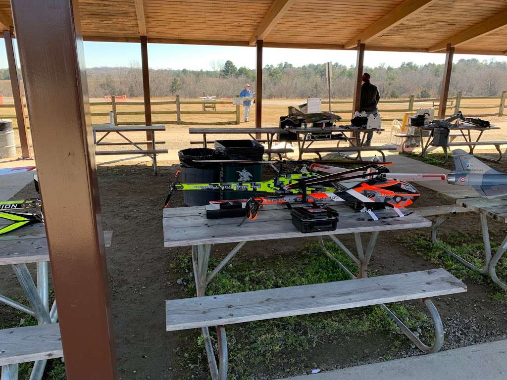 David B. Waymer Aeromodeler Flying Field, 15401 Holbrooks Rd ...