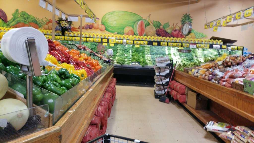 Village Market Place | 4034 Dempster Street, Skokie, IL 60076, USA | Phone: (847) 933-0900