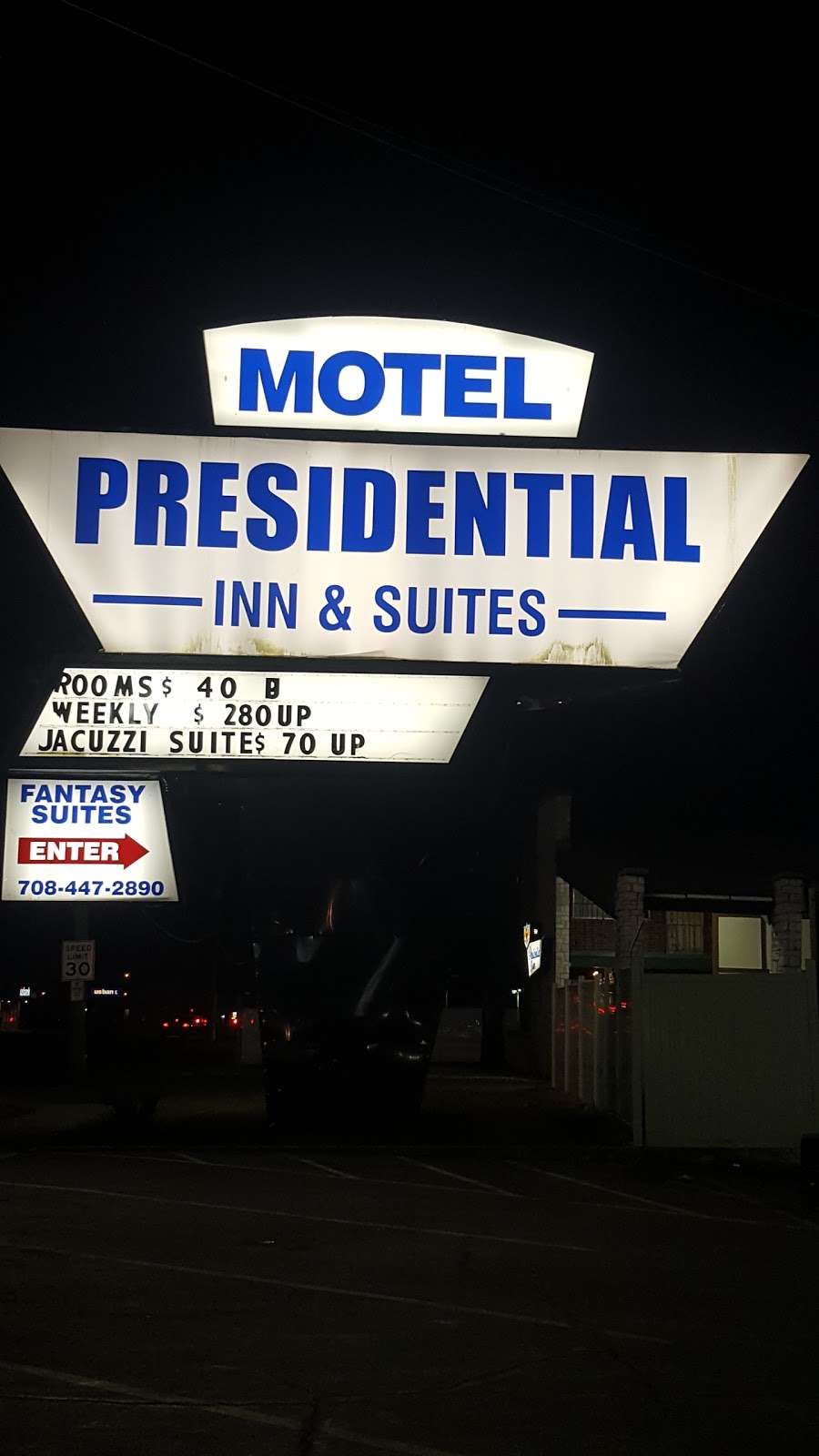 Presidential Inn | 3922 S Harlem Ave, Lyons, IL 60534, USA | Phone: (708) 447-2890