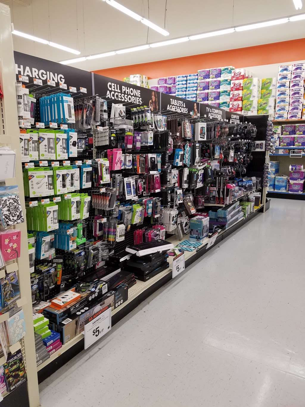 Big Lots | 471 Green St, Woodbridge Township, NJ 07095, USA | Phone: (732) 636-1648