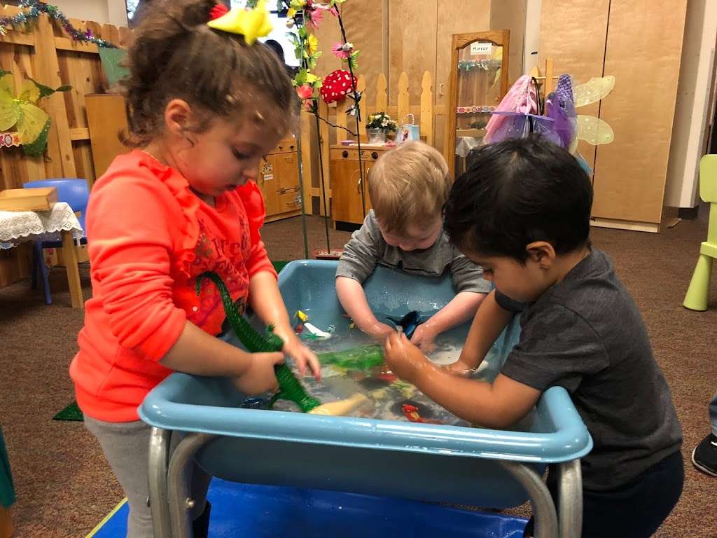 Emmanuel Episcopal Preschool | 1145 W Valencia Mesa Dr, Fullerton, CA 92833, USA | Phone: (714) 738-1541