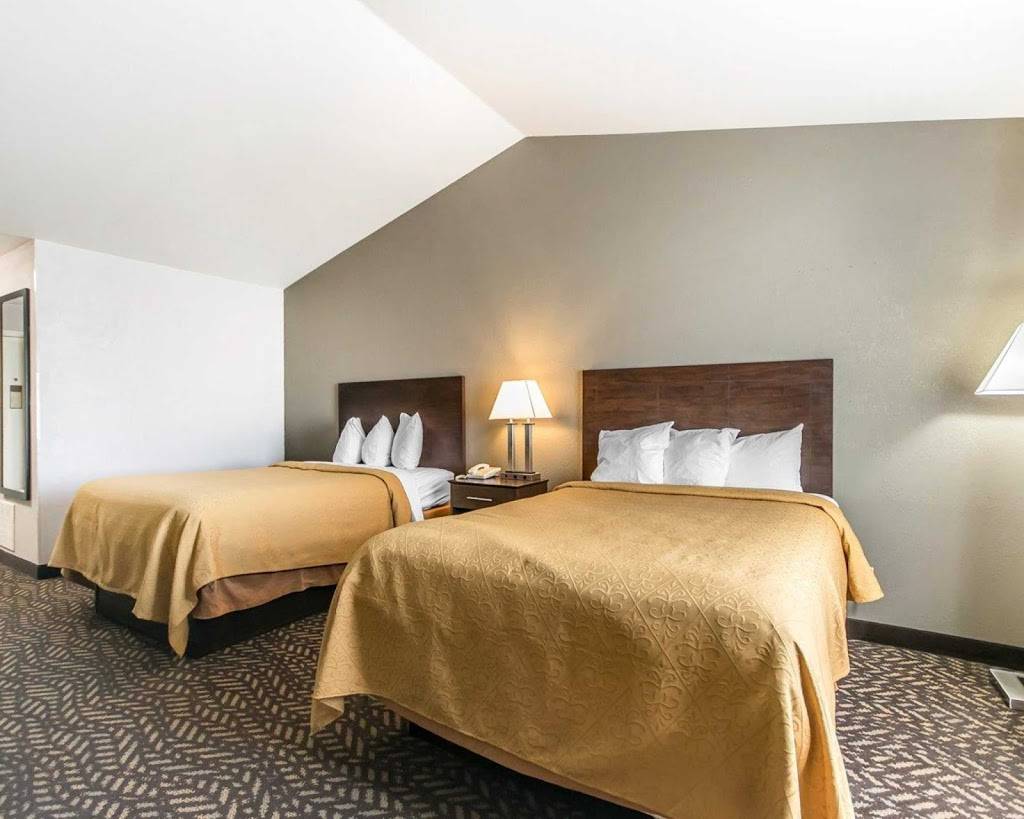 Quality Inn & Suites University/Airport | 311 E Gaulbert Ave, Louisville, KY 40208, USA | Phone: (502) 638-6100