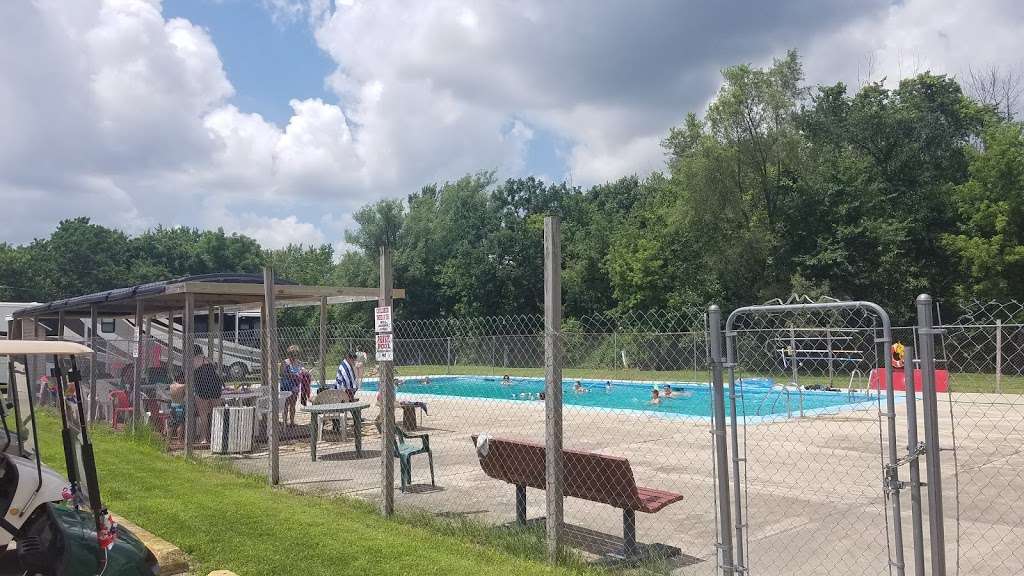 Holiday Acres Camping Resort | 7050 Epworth Rd, Garden Prairie, IL 61038 | Phone: (815) 547-7846